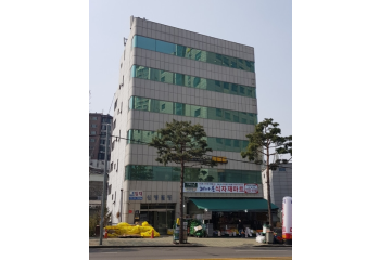 신당동 대로변 빌딩