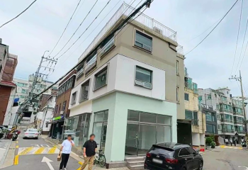 한남 나인원 앞 올근생