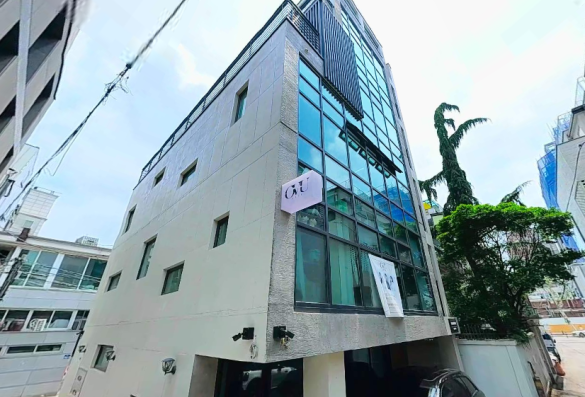 동교동 꼬마빌딩