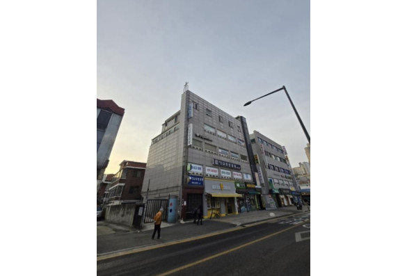 푸른빌딩