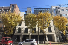 하이브일이사(124)