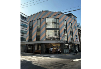 배후세대 탄탄!!신당동 사거리코너 꼬마빌딩!!