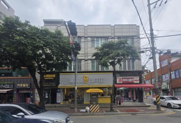 까치산역 꼬마빌딩