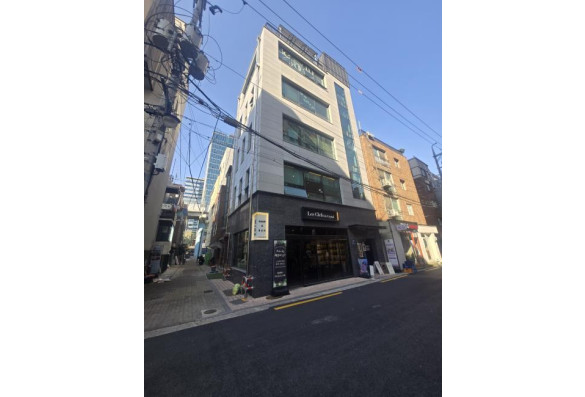 뚝섬역 초역세권 올근생건물